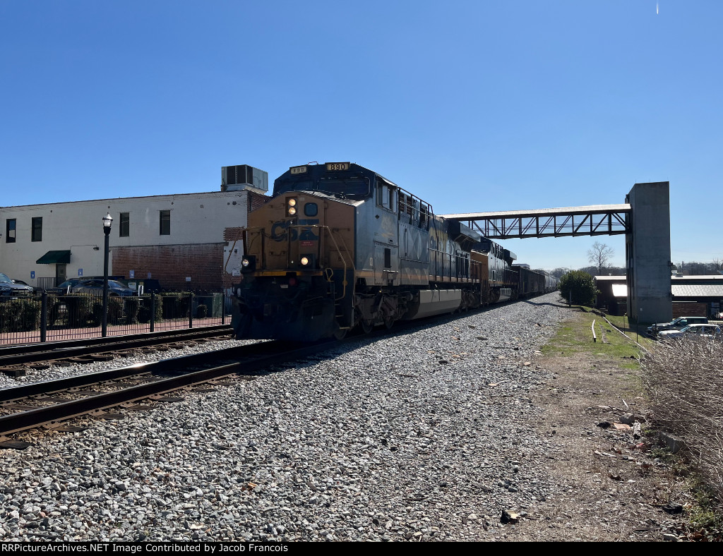 CSX 890